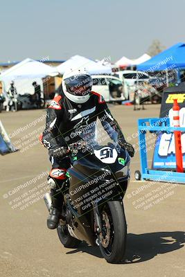 media/Sep-20-2025-TrackDaz (Sat) [[27f0cde673]]/Around the Pits/